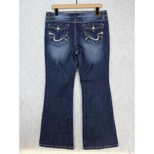 LEI Flare Jeans 15 Short Mid Rise Sophia Hipster Y2K Mallcore Bella Swan Scene
